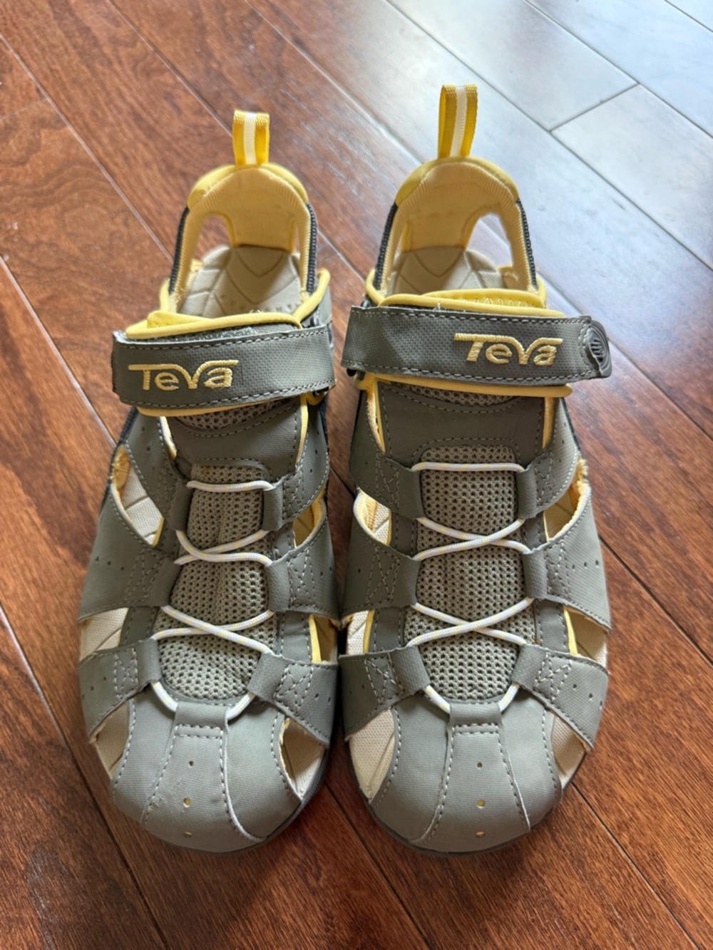 Teva deacon mermaid olive green yellow sport waterproof hiking sandals size 8